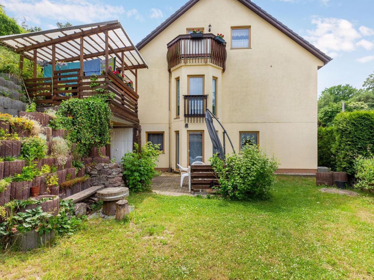 In With Pool In The Garden Appartement